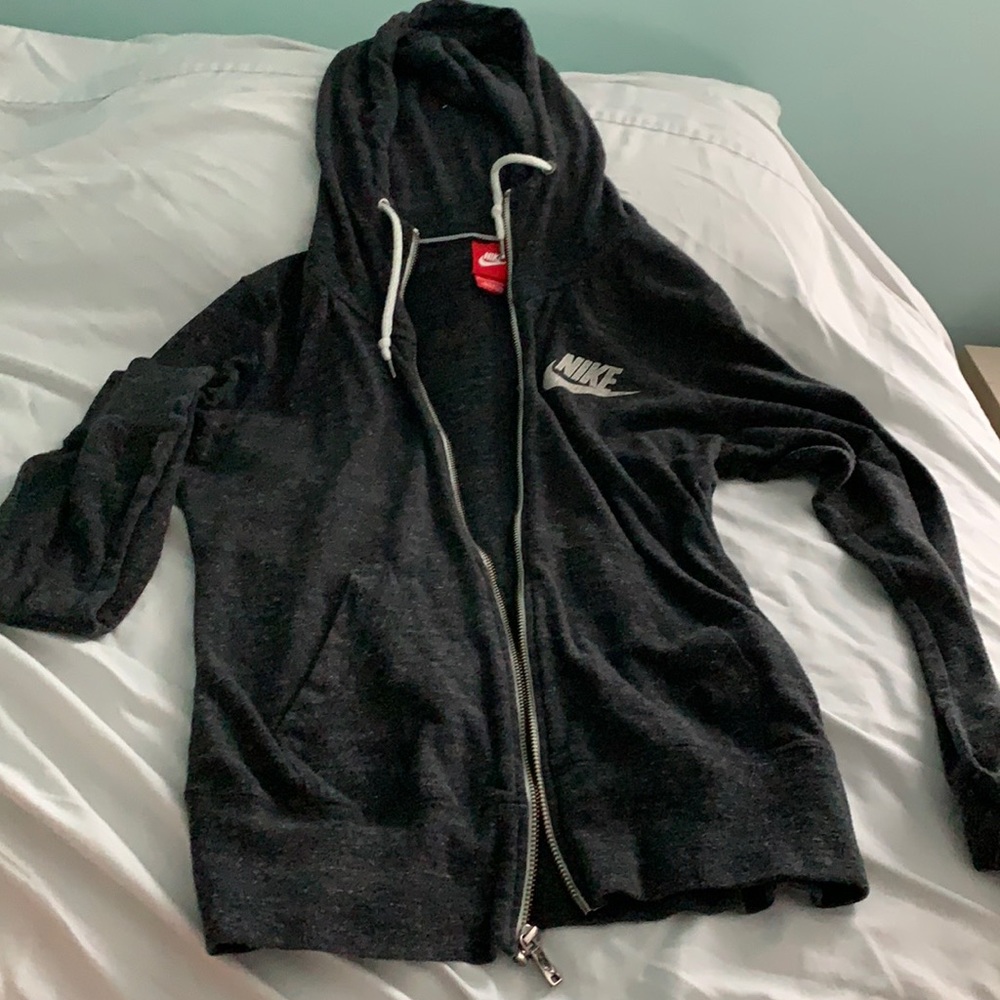 Nike Women’s Zip Up